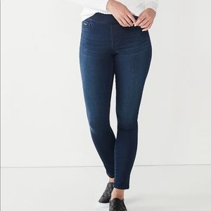 NWT Nine West Pull-on Skinny Denim Pants